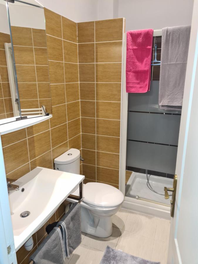 La Mascotte Apartment Vallauris Bagian luar foto